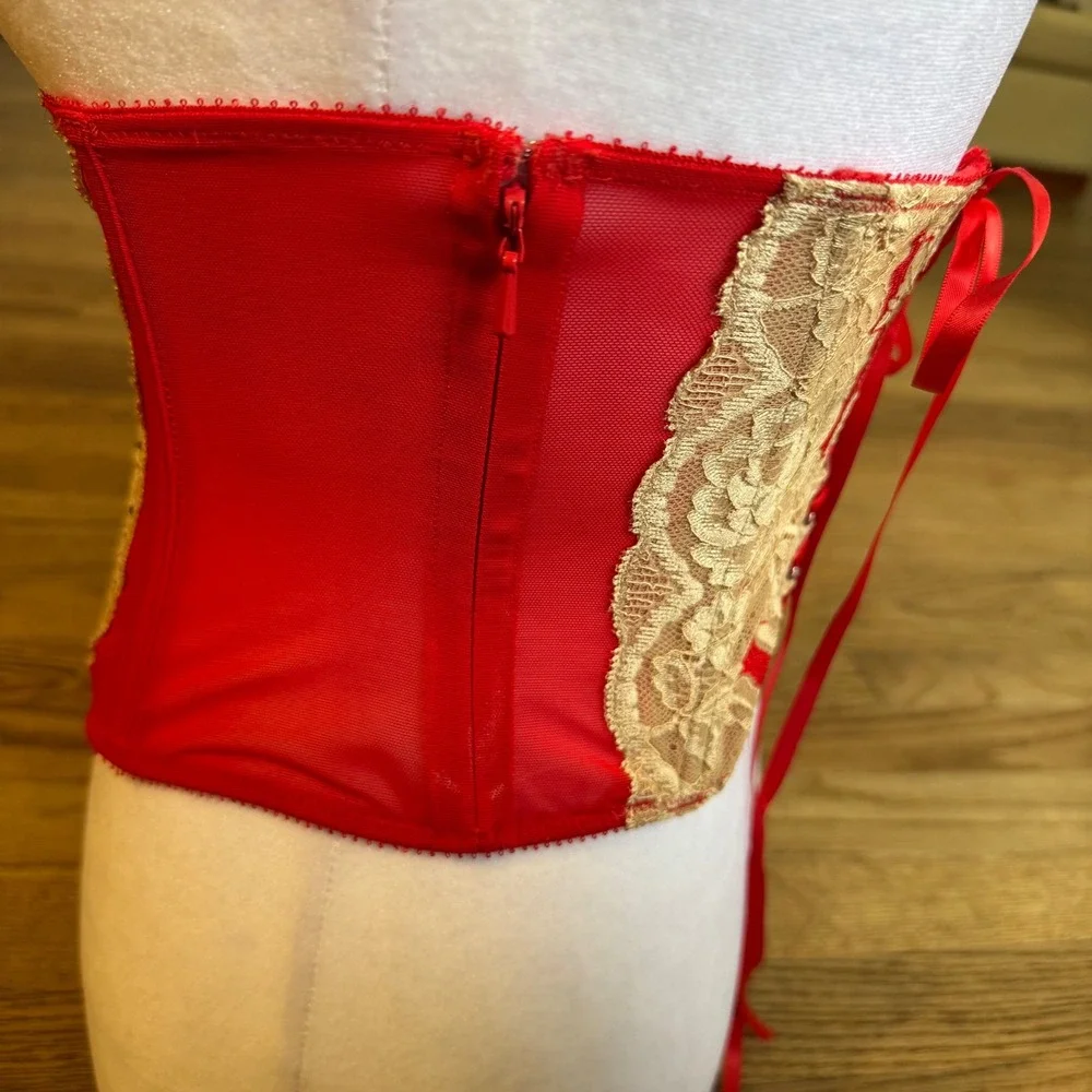 Victorias Secret‎ Very Sexy Red Lace Rhinestone Waist Cincher Corset Belt XS/S